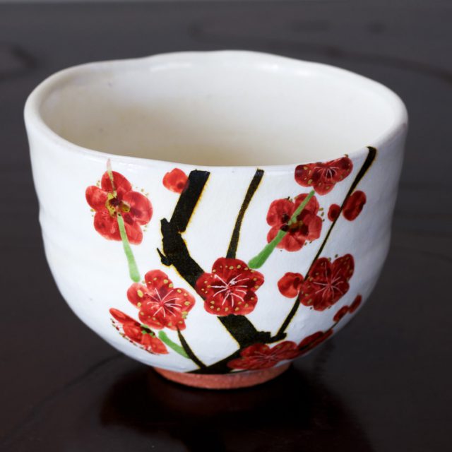 色絵梅文茶碗